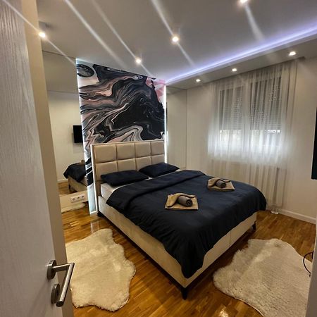 בייאליינה Apartman Exit מראה חיצוני תמונה